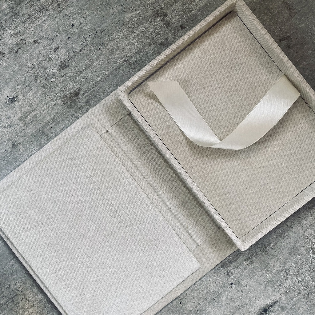 Caja 18x21 - Tapa Textura con BajoRelieve